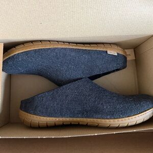 Glerups 100% Wool Original Men's Gray Slippers with Tan Sole size 44